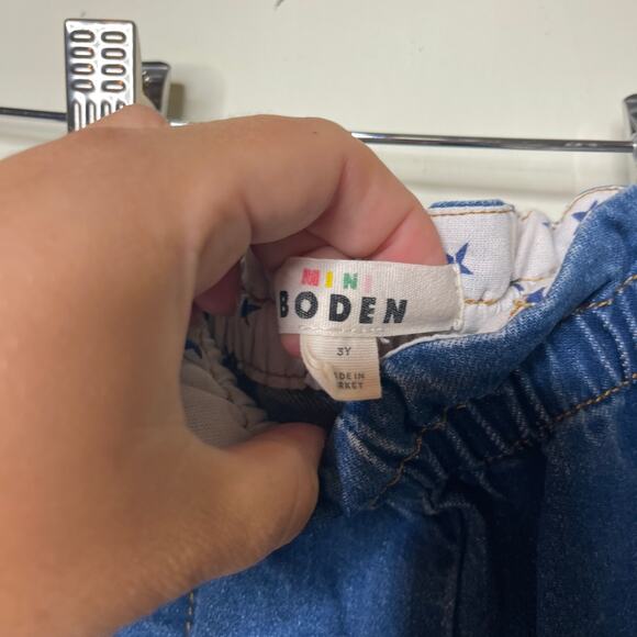 Mini Boden Heart Pocket Pull On Trousers Mid Vintage Denim Sz 3 - Picture 3 of 4